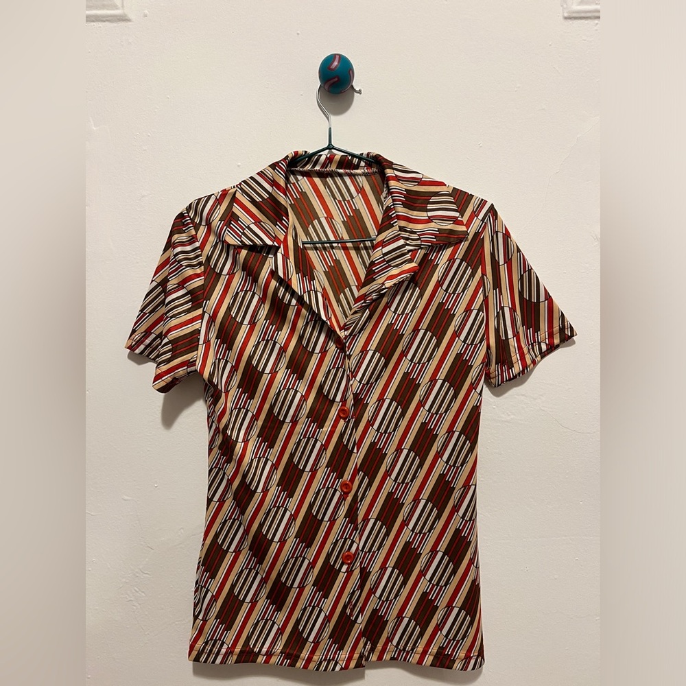 Vintage Italian 70s print button down blouse